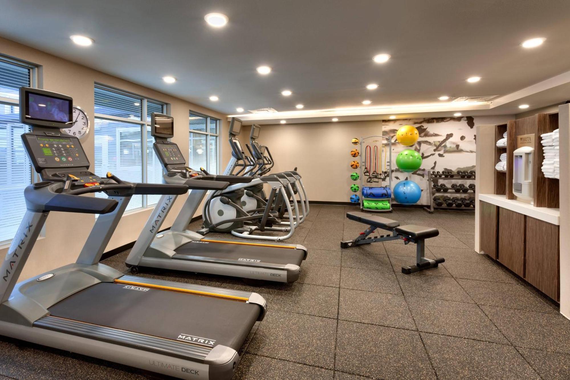 Residence Inn By Marriott Salt Lake City-West Jordan Bagian luar foto